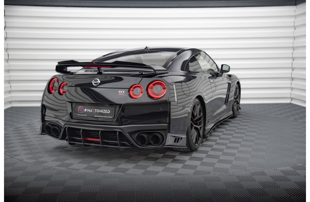 Street Pro Rear Side Splitters Nissan GTR R35 Facelift - Black Street Pro Rear Side Splitters Nissan GTR R35 Facelift - Black