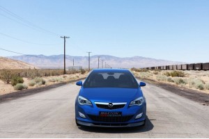FRONT SPLITTER OPEL ASTRA J (pre-facelift)