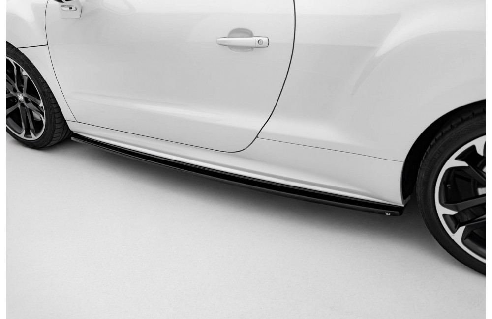 Set of Splitters Peugeot RCZ Mk1