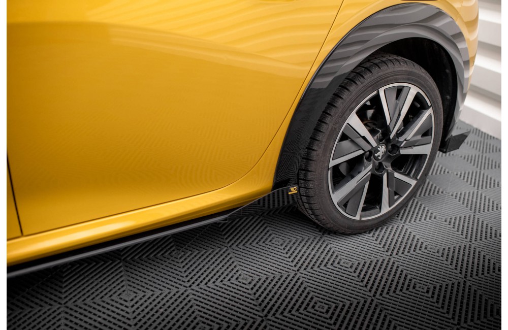 Street Pro Side Skirts Diffusers + Flaps Peugeot 208 GT Mk2 - Black + Gloss Flaps Street Pro Side Skirts Diffusers + Flaps Peugeot 208 GT Mk2 - Black + Gloss Flaps