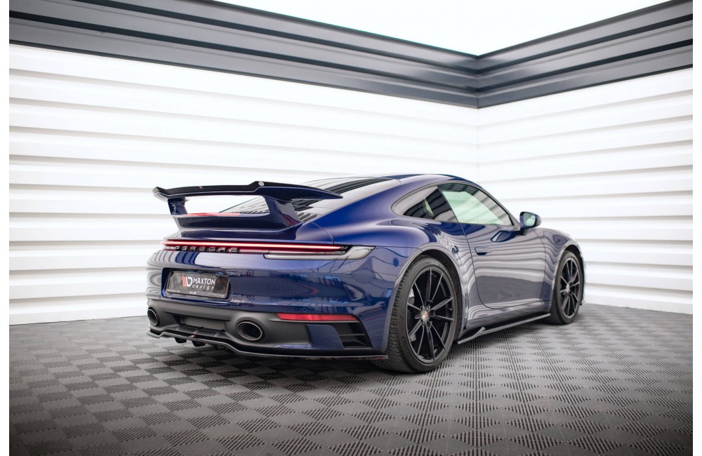 Rear Splitter (with vertical bars) V.1 Porsche 911 Carrera Aero / Carrera GTS 992