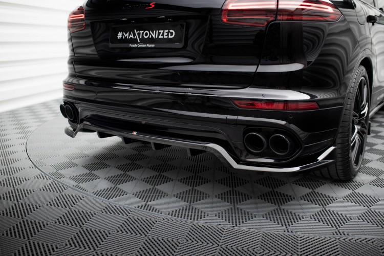 Πίσω Splitter (με κατακόρυφες ράβδους) Porsche Cayenne Mk2 Facelift