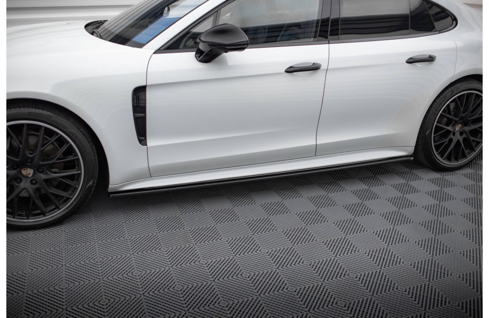 Side Skirts Diffusers Porsche Panamera GTS 971