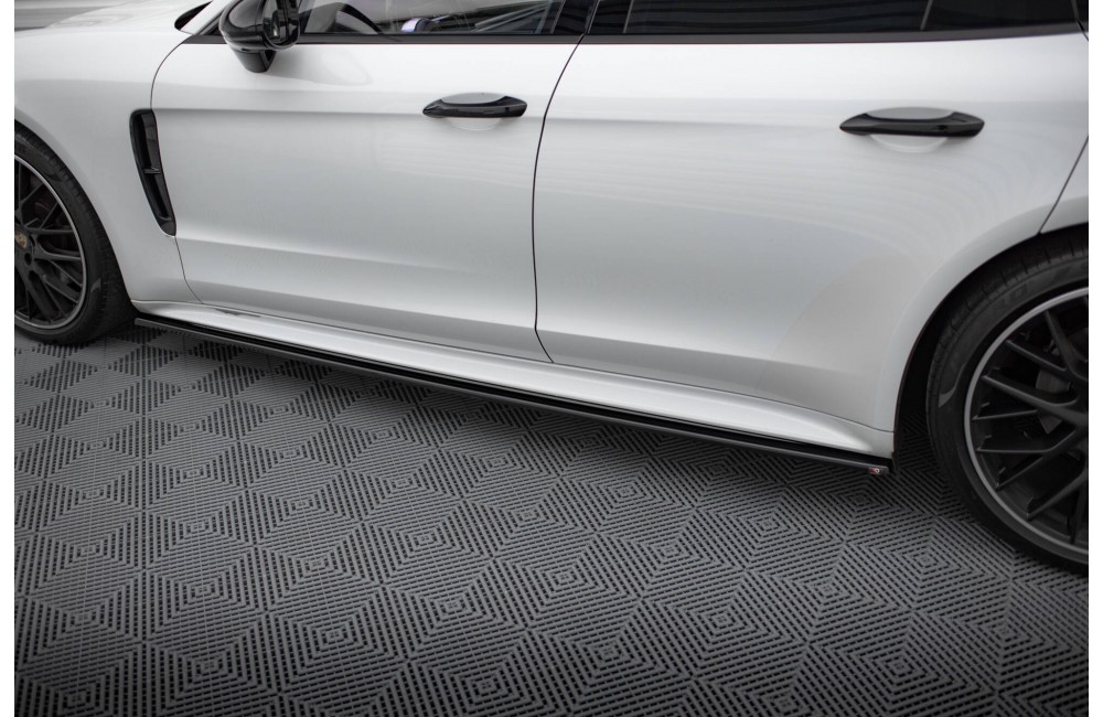 Side Skirts Diffusers Porsche Panamera GTS 971