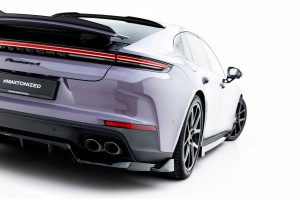 Rear Splitter (with vertical bars) Porsche Panamera 4 / 4S E-Hybrid / 4 E-Hybrid 972