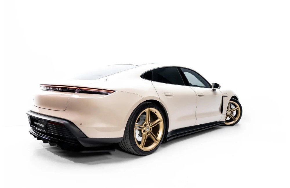 Side Skirts Diffusers Porsche Taycan / Taycan 4 / Taycan 4S / Taycan GTS Mk1 