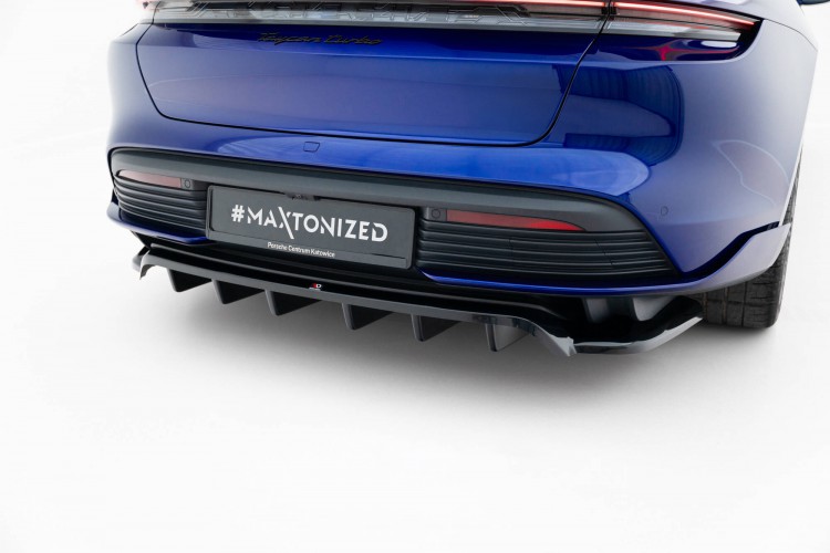 Πίσω Splitter (με κάθετους στύλους) Porsche Taycan Turbo S Mk1