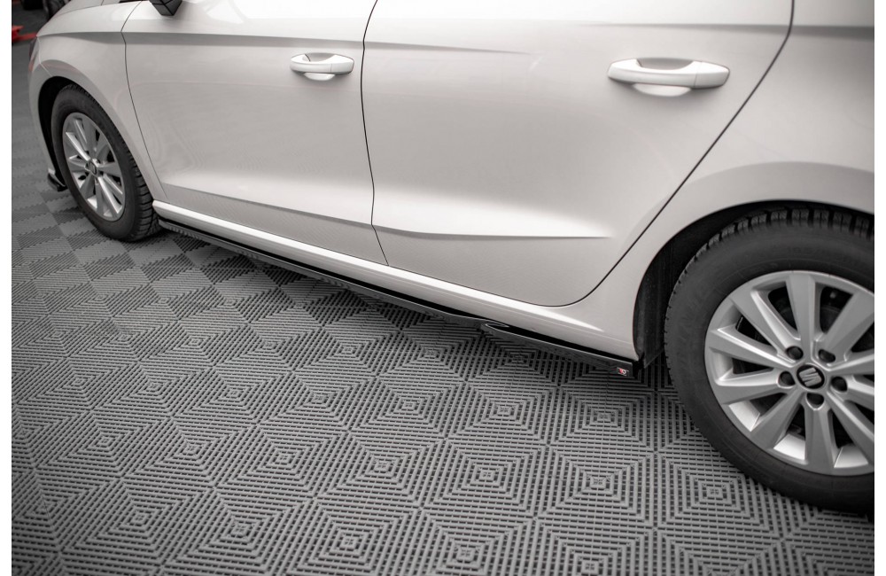 Side Skirts Diffusers V.2 Seat Ibiza FR/ Standard Mk5 Side Skirts Diffusers V.2 Seat Ibiza FR/ Standard Mk5