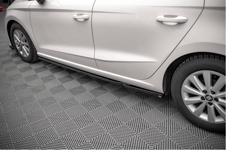 Side Skirts Diffusers V.2 Seat Ibiza FR/ Standard Mk5