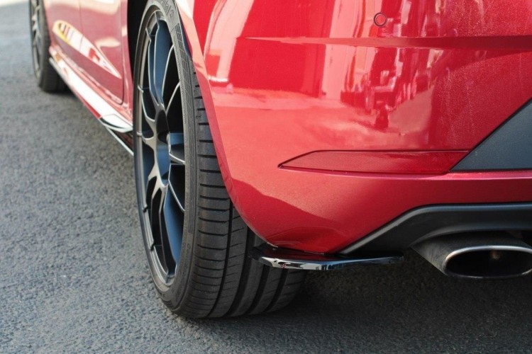 Πίσω Πλευρικοί Splitters V.1 Seat Leon Cupra Mk3 FL Hatchback