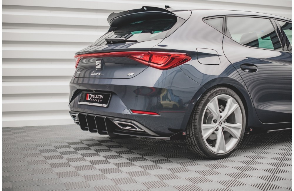 Street Pro Rear Valance + Flaps Seat Leon FR Hatchback Mk4 - Black + Gloss Flaps Street Pro Rear Valance + Flaps Seat Leon FR Hatchback Mk4 - Black + Gloss Flaps