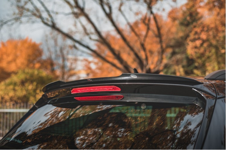 Αεροτομή Καπό Skoda Karoq Sportline
