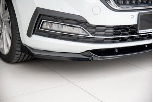 Front Splitter V.1 Skoda Octavia Mk4