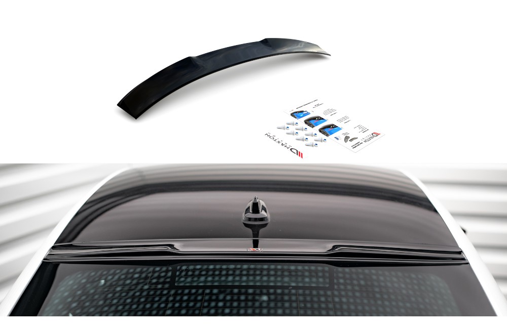 The extension of the rear window Skoda Octavia Liftback Mk4