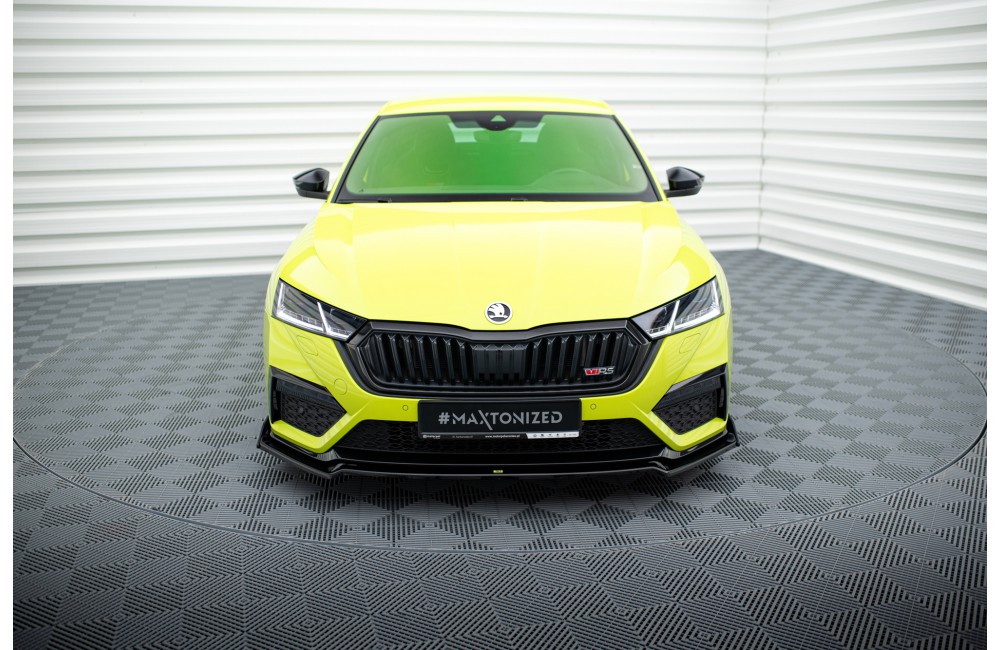Front Splitter V.2 + Flaps Skoda Octavia RS Mk4