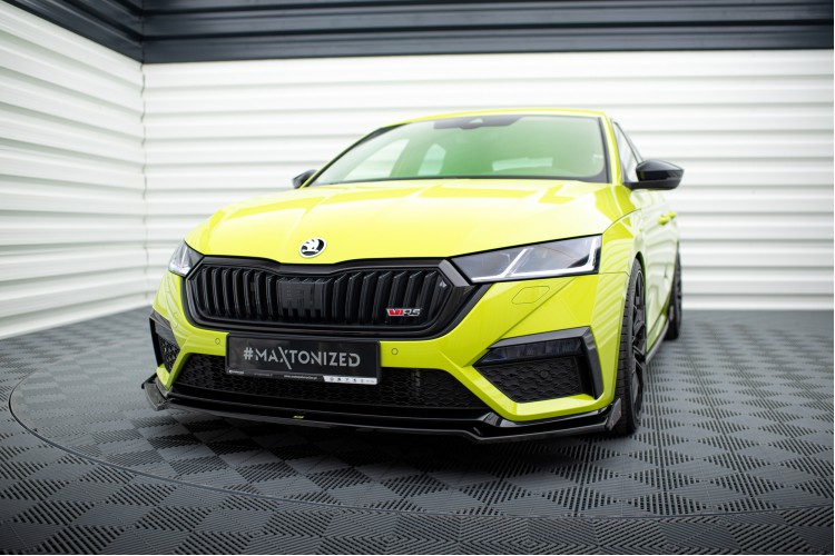 Πρόσθιο Splitter V.2 + Flaps Skoda Octavia RS Mk4