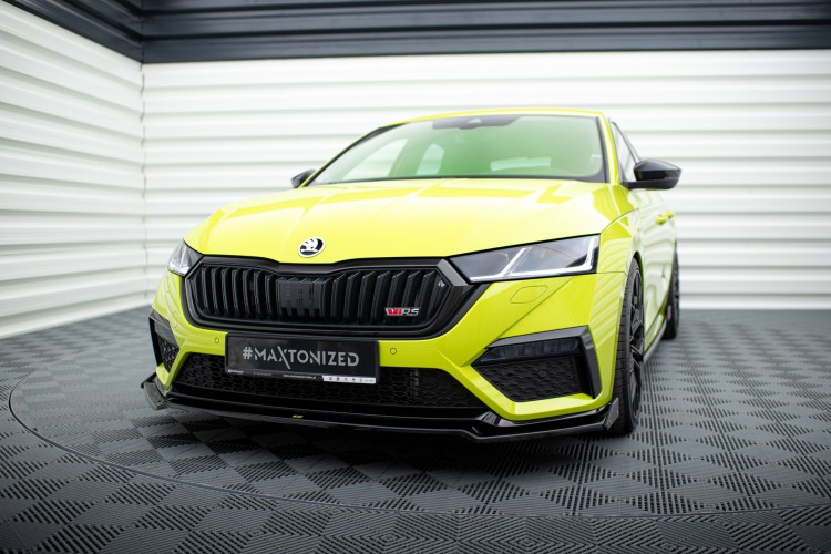 Πρόσθιο Splitter V.2 + Flaps Skoda Octavia RS Mk4