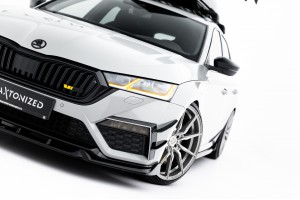 Front Splitter V.5 Skoda Octavia RS Mk4