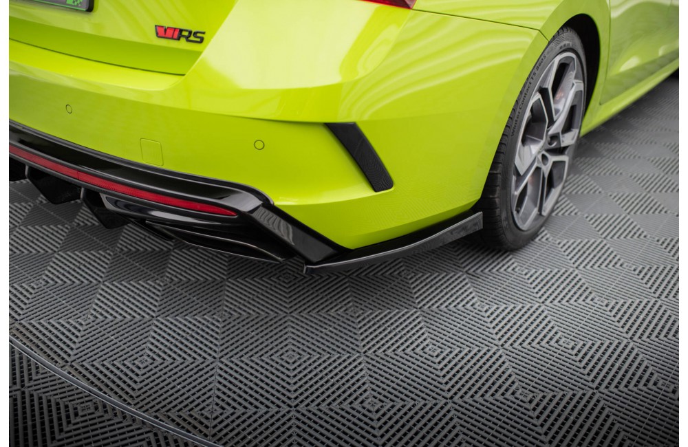 Rear Side Splitters V.4 Skoda Octavia RS Mk4