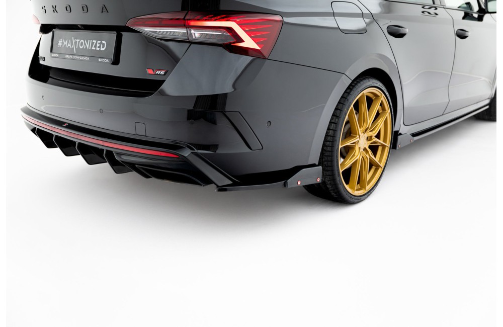 Rear Side Splitters V.4 + Flaps Skoda Octavia RS Combi / Liftback Mk4 / Mk4 Facelift