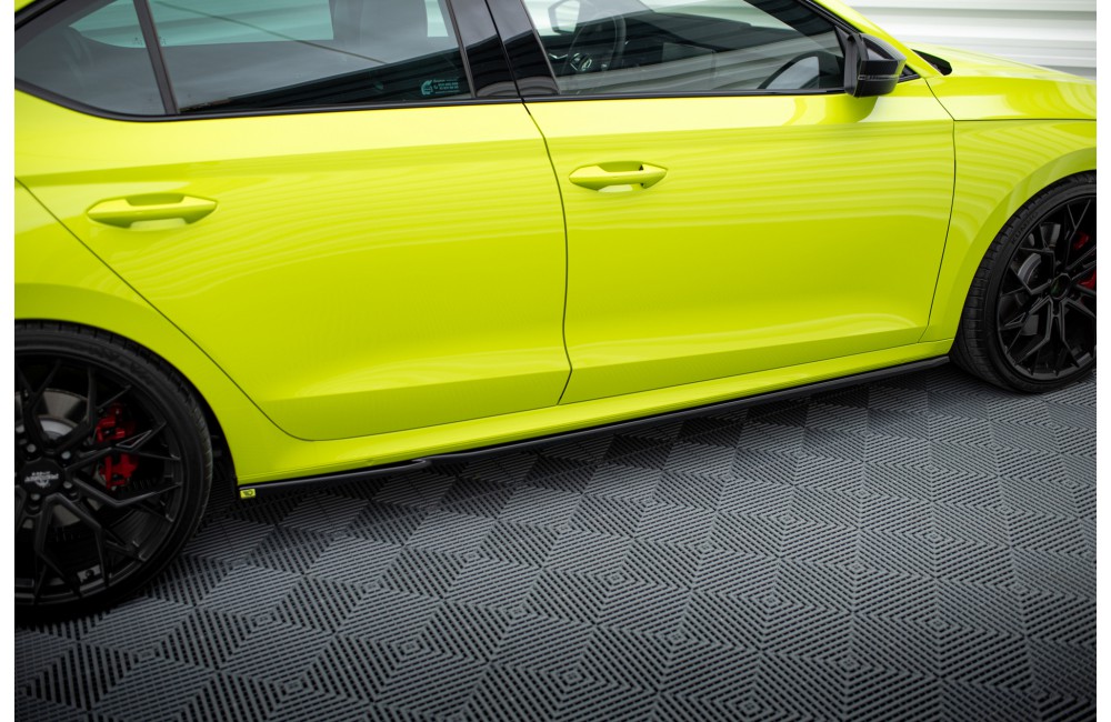 Side Skirts Diffusers V.1 Skoda Octavia RS Liftback / Combi Mk4 Facelift Side Skirts Diffusers V.1 Skoda Octavia RS Liftback / Combi Mk4 Facelift