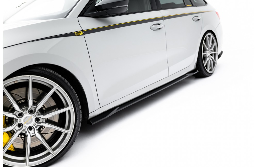Set of Splitters V.1 Skoda Octavia RS Combi Mk4