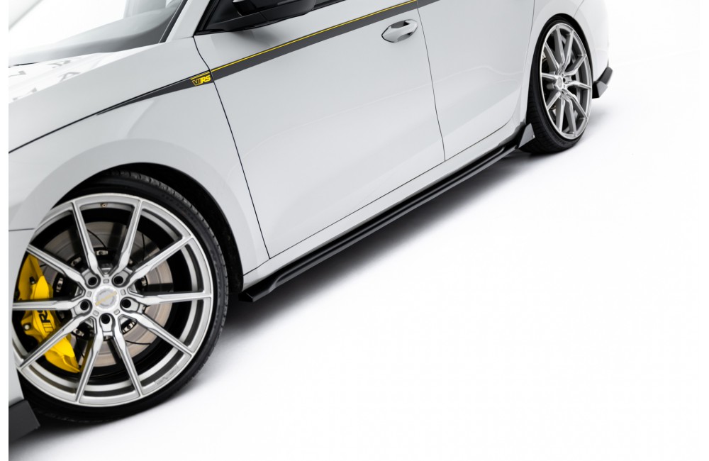 Set of Splitters V.2 Skoda Octavia RS Combi Mk4