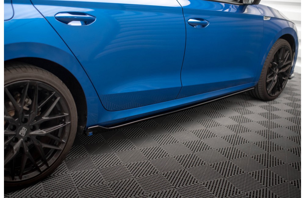 Side Skirts Diffusers V.1 Skoda Octavia Mk4 Side Skirts Diffusers V.1 Skoda Octavia Mk4