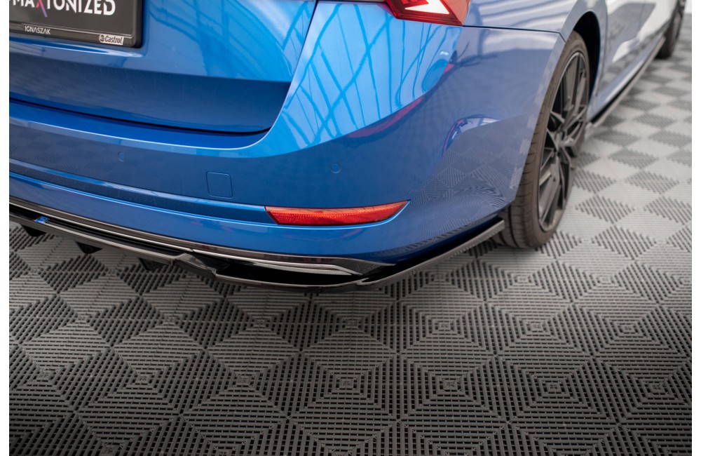 Rear Splitter (with vertical bars) Skoda Octavia Sportline Mk4