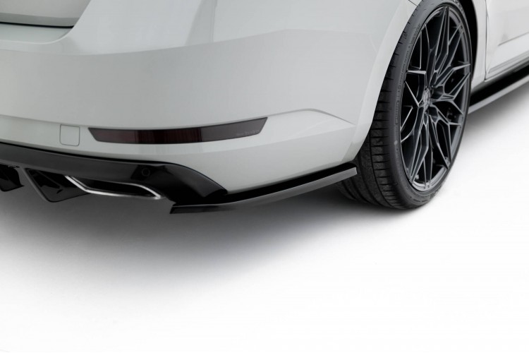 Πίσω Πλευρικοί Splitters V.3 Skoda Superb Liftback / Combi Mk3