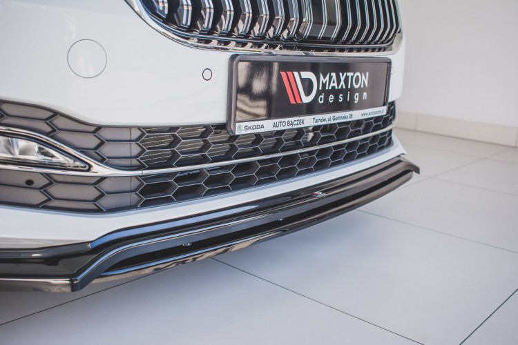 Πρόσθιο Splitter V.3 Skoda Superb Liftback / Combi Mk3 Facelift