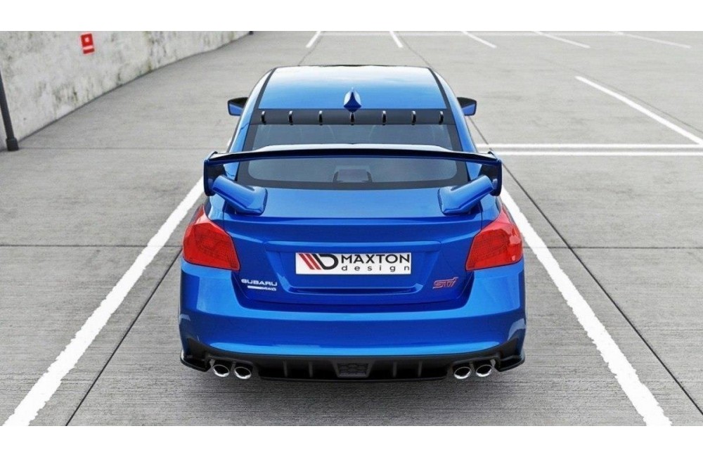 The extension of the rear window Subaru WRX STI The extension of the rear window Subaru WRX STI