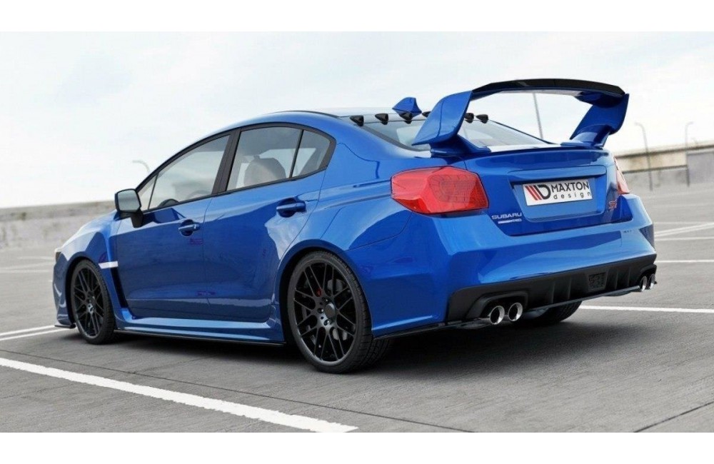 The extension of the rear window Subaru WRX STI The extension of the rear window Subaru WRX STI