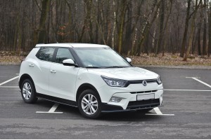 FRONT SPLITTER V.1 SSANGYONG TIVOLI