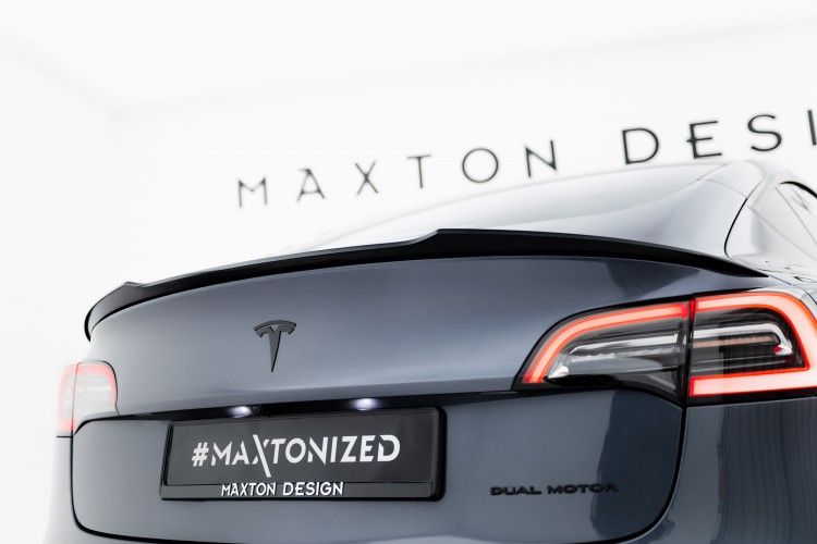 Αεροτομή Καπό Tesla Model 3