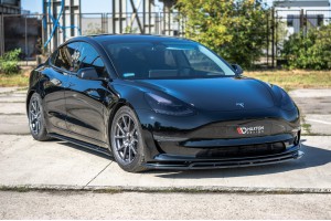 Front Splitter V.2 Tesla Model 3