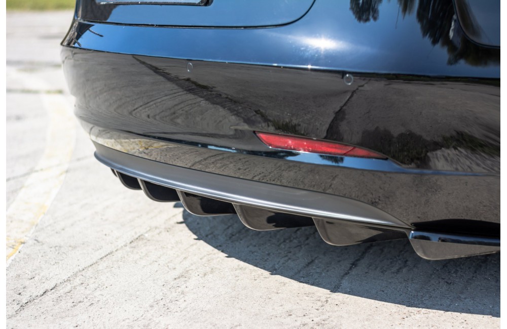 Rear Valance Tesla Model 3
