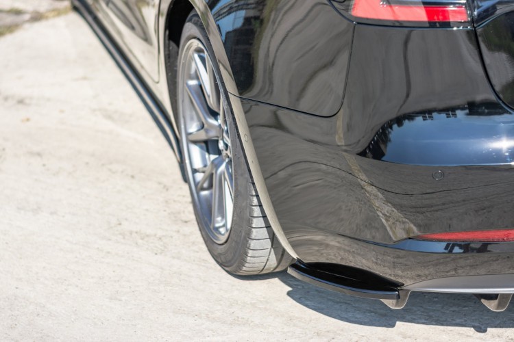 Πίσω Πλευρικοί Splitters Tesla Model 3
