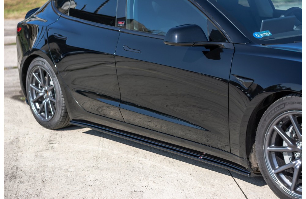 Side Skirts Diffusers Tesla Model 3 / Model 3 Performance Mk1 / Mk1 Facelift