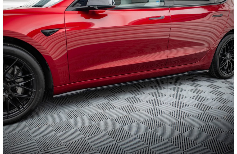 Side Skirts Diffusers V.2 Tesla Model 3 Mk1 / Mk1 Facelift