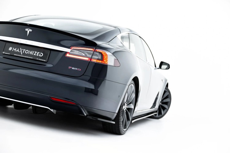 Πίσω Πλευρικοί Splitters V.1 Tesla Model S Mk1