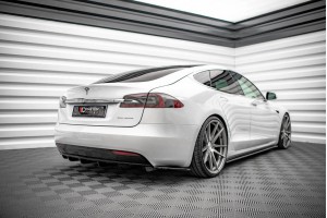 REAR VALANCE Tesla Model S Facelift