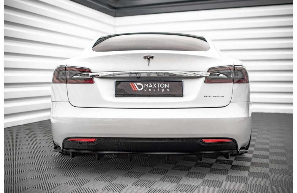 REAR VALANCE Tesla Model S Facelift
