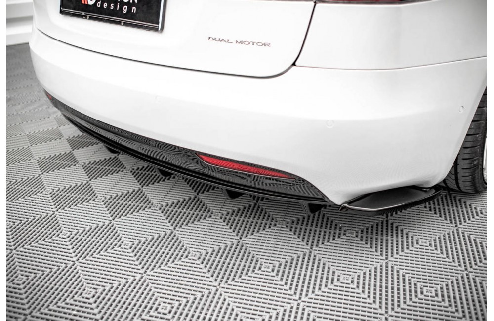 REAR VALANCE Tesla Model S Facelift