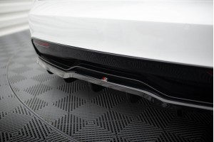 Rear Splitter (with vertical bars) V.1 Tesla Model S Plaid Mk1 Facelift