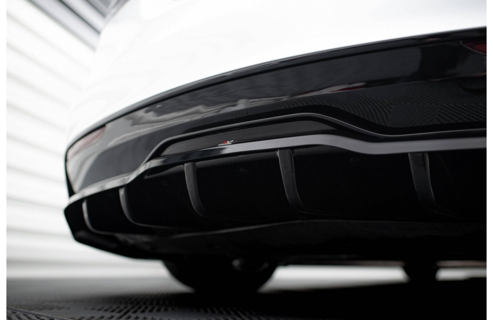 Rear Splitter (with vertical bars) V.1 Tesla Model S Plaid Mk1 Facelift