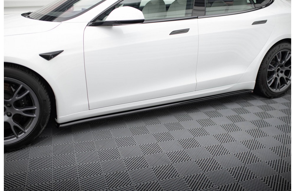 Side Skirts Diffusers V.2 Tesla Model S Plaid Mk1 Facelift