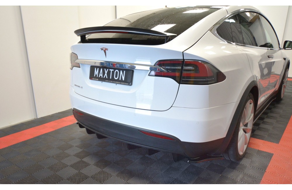 REAR VALANCE TESLA MODEL X