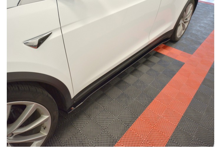 Side Skirts Diffusers V.2 Tesla Model X Mk1