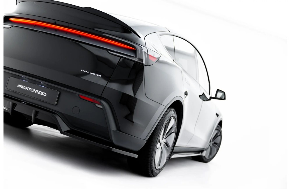 Rear Splitter (with vertical bars) Tesla Model Y Premium Mk1 Facelift